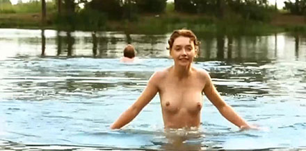 Nudist scenes in movies #304
