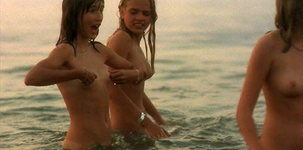 Nudist scenes in movies #322