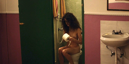 Margaret Qualley toilet pissing scene (PWSM0114)